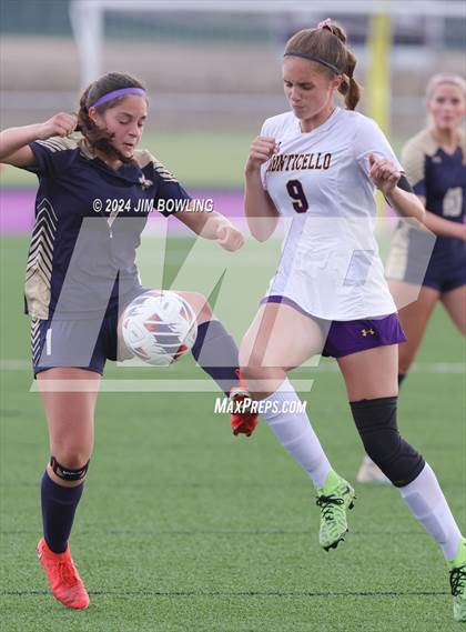 Thumbnail 2 in Bloomington Central Catholic vs. Monticello (IHSA 1A Regional Final) photogallery.
