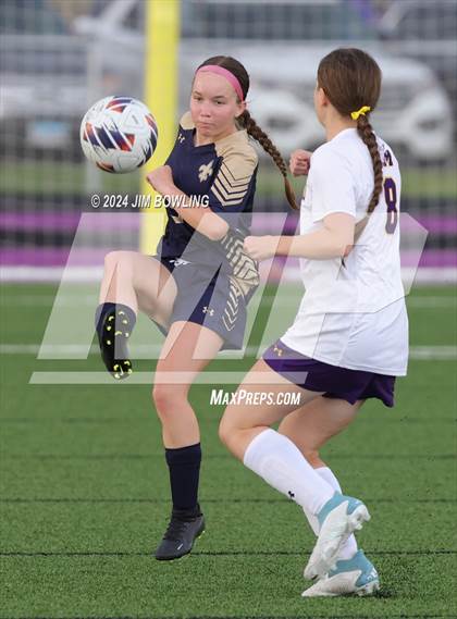 Thumbnail 2 in Bloomington Central Catholic vs. Monticello (IHSA 1A Regional Final) photogallery.