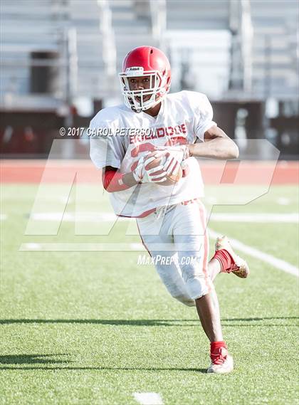 Thumbnail 3 in Oak Hills @ Los Osos (Scrimmage) photogallery.