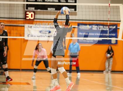Thumbnail 1 in Tustin vs South Pasadena (CIF SS Div 6 Rnd 1 Playoff) photogallery.