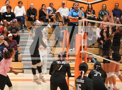 Thumbnail 2 in Tustin vs South Pasadena (CIF SS Div 6 Rnd 1 Playoff) photogallery.