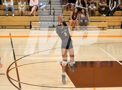 Thumbnail 3 in Tustin vs South Pasadena (CIF SS Div 6 Rnd 1 Playoff) photogallery.