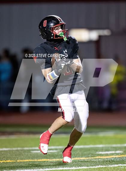 Thumbnail 3 in Las Plumas @ Foothill photogallery.