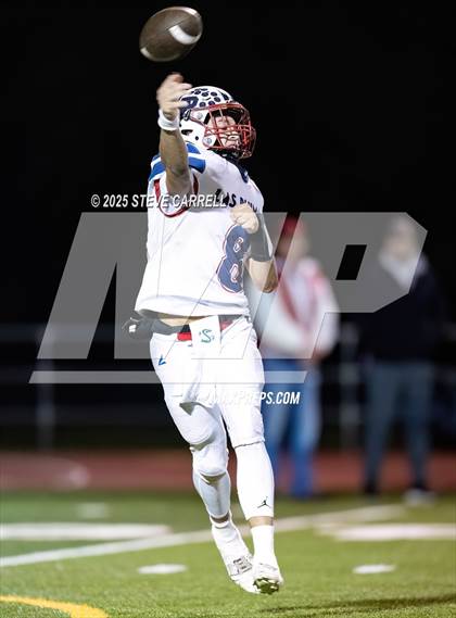 Thumbnail 1 in Las Plumas @ Foothill photogallery.