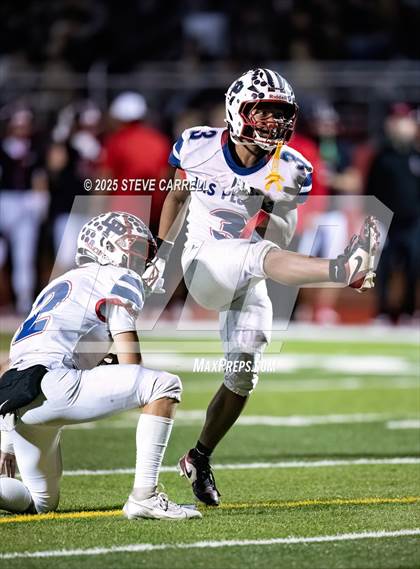 Thumbnail 1 in Las Plumas @ Foothill photogallery.