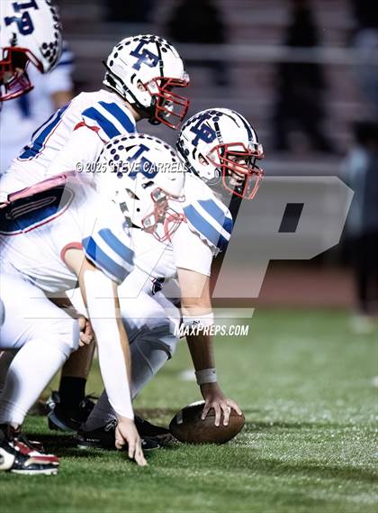 Thumbnail 2 in Las Plumas @ Foothill photogallery.