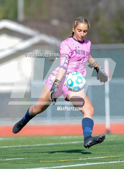Thumbnail 3 in Notre Dame vs. Leigh (CIF CCS D2 Final) photogallery.