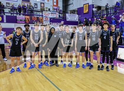 Thumbnail 2 in Quincy vs. MacArthur (Prairie Farms Holiday Classic) photogallery.