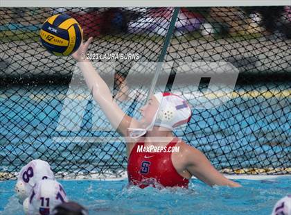 Thumbnail 2 in Clovis West vs St. Ignatius College Preparatory (St. Francis Invitational) photogallery.
