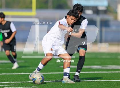 Thumbnail 1 in Esperanza @ Villa Park photogallery.