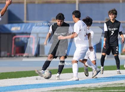 Thumbnail 1 in Esperanza @ Villa Park photogallery.