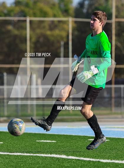 Thumbnail 3 in Esperanza @ Villa Park photogallery.