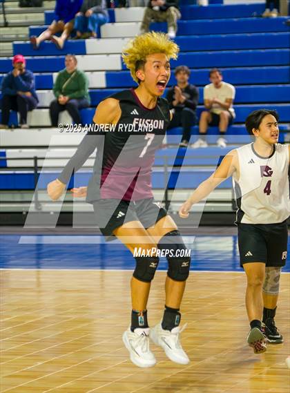 Thumbnail 1 in Regis Groff vs. Pueblo South (CHSAA 4A Championship) photogallery.