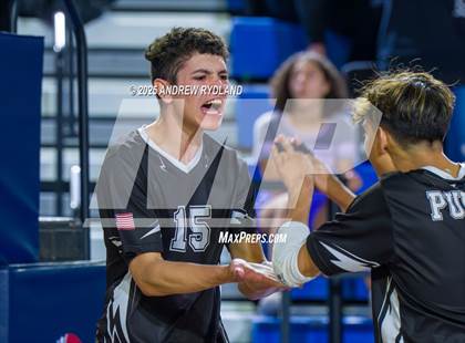 Thumbnail 3 in Regis Groff vs. Pueblo South (CHSAA 4A Championship) photogallery.