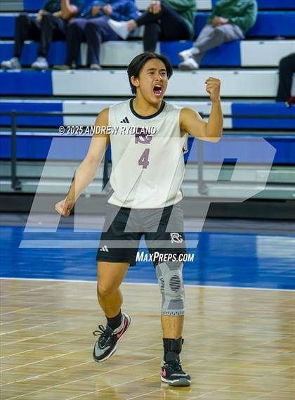 Thumbnail 2 in Regis Groff vs. Pueblo South (CHSAA 4A Championship) photogallery.