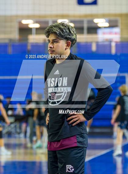 Thumbnail 1 in Regis Groff vs. Pueblo South (CHSAA 4A Championship) photogallery.