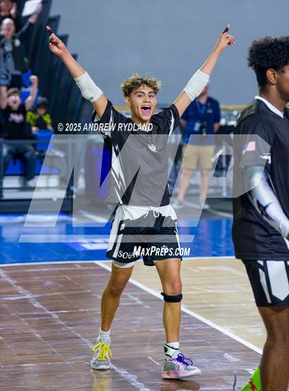 Thumbnail 1 in Regis Groff vs. Pueblo South (CHSAA 4A Championship) photogallery.