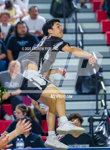 Thumbnail 1 in Regis Groff vs. Pueblo South (CHSAA 4A Championship) photogallery.