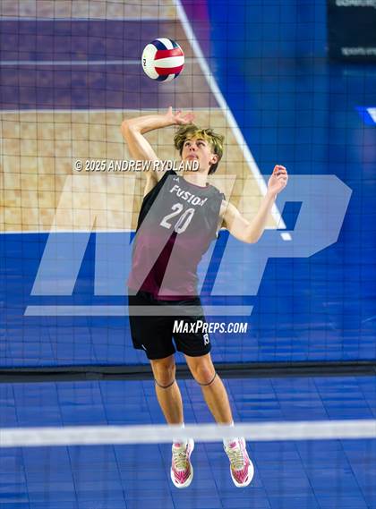 Thumbnail 1 in Regis Groff vs. Pueblo South (CHSAA 4A Championship) photogallery.