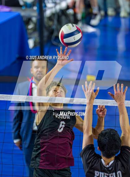 Thumbnail 3 in Regis Groff vs. Pueblo South (CHSAA 4A Championship) photogallery.