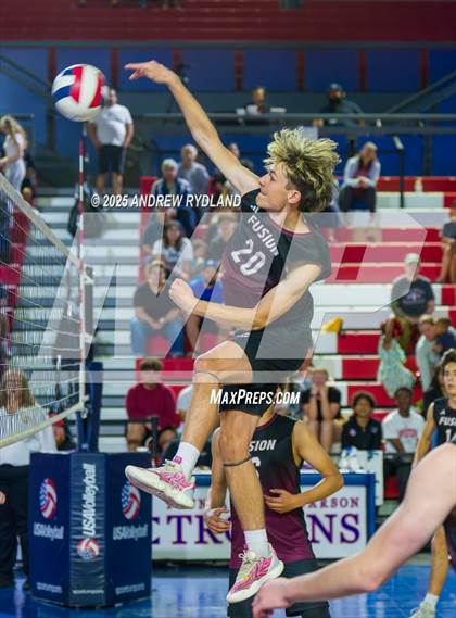 Thumbnail 1 in Regis Groff vs. Pueblo South (CHSAA 4A Championship) photogallery.