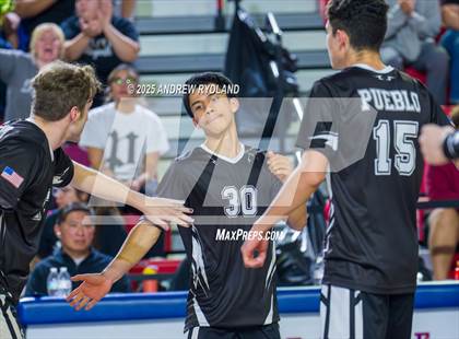 Thumbnail 2 in Regis Groff vs. Pueblo South (CHSAA 4A Championship) photogallery.