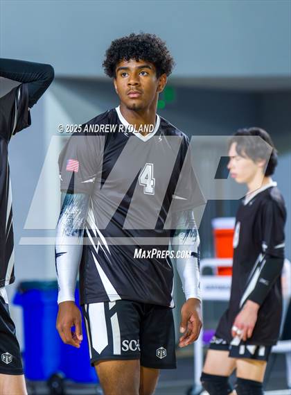 Thumbnail 3 in Regis Groff vs. Pueblo South (CHSAA 4A Championship) photogallery.