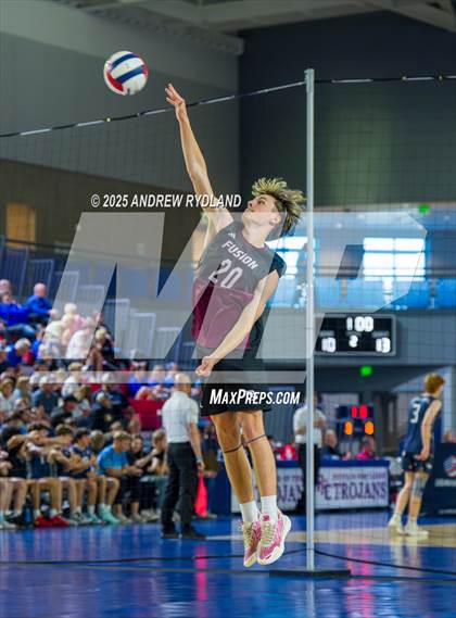 Thumbnail 1 in Regis Groff vs. Pueblo South (CHSAA 4A Championship) photogallery.