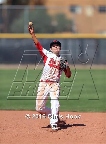 Thumbnail 3 in El Dorado vs. Rio Rico photogallery.