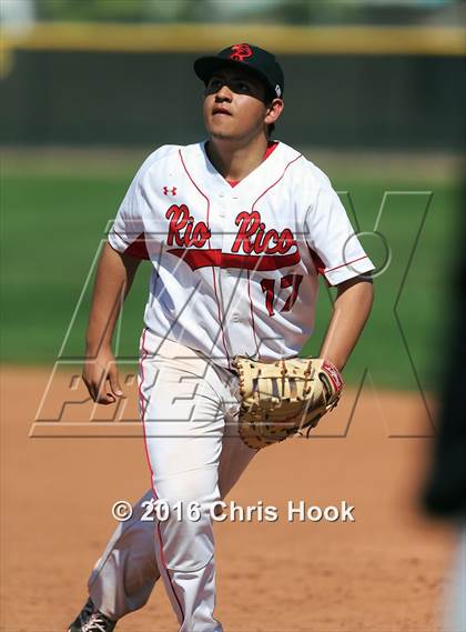 Thumbnail 2 in El Dorado vs. Rio Rico photogallery.