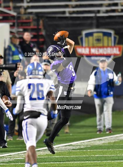Thumbnail 2 in Bryant vs. Fayetteville (AAA 7A Final) photogallery.
