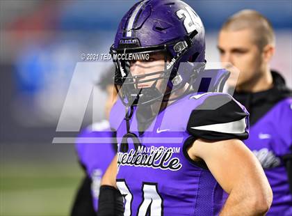 Thumbnail 3 in Bryant vs. Fayetteville (AAA 7A Final) photogallery.