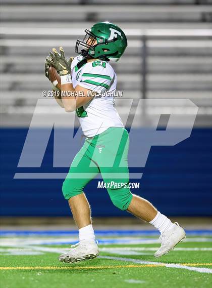 Thumbnail 3 in Farmingdale vs. Freeport (Section VIII Conference I Final) photogallery.
