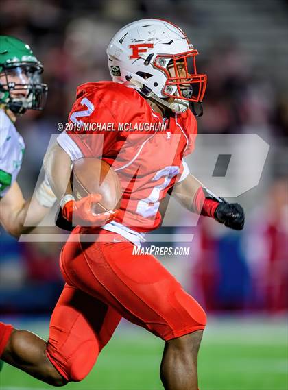 Thumbnail 1 in Farmingdale vs. Freeport (Section VIII Conference I Final) photogallery.