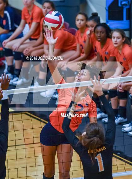 Thumbnail 2 in Brandeis vs Brennan (NEISD Volleyball Tournament) photogallery.