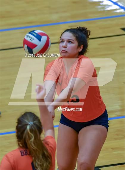 Thumbnail 3 in Brandeis vs Brennan (NEISD Volleyball Tournament) photogallery.