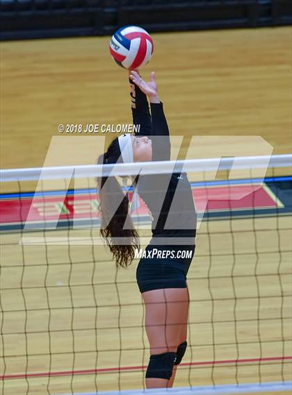 Thumbnail 3 in Brandeis vs Brennan (NEISD Volleyball Tournament) photogallery.