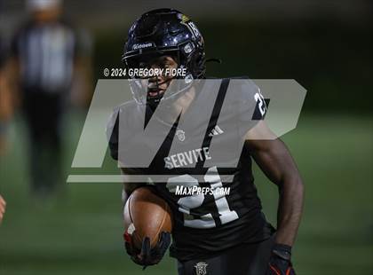 Thumbnail 3 in Notre Dame (SO) @ Servite photogallery.
