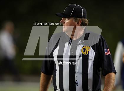 Thumbnail 2 in Notre Dame (SO) @ Servite photogallery.