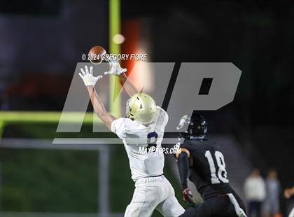 Thumbnail 2 in Notre Dame (SO) @ Servite photogallery.