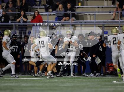 Thumbnail 1 in Notre Dame (SO) @ Servite photogallery.