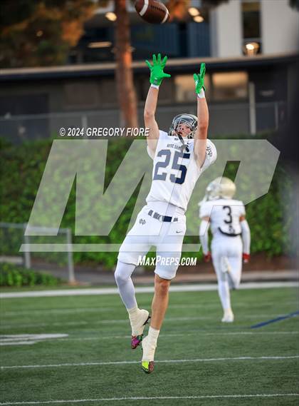 Thumbnail 1 in Notre Dame (SO) @ Servite photogallery.