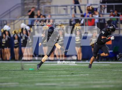 Thumbnail 1 in Notre Dame (SO) @ Servite photogallery.
