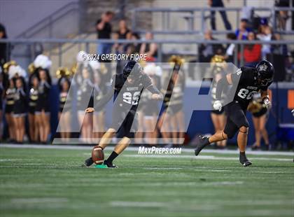 Thumbnail 2 in Notre Dame (SO) @ Servite photogallery.