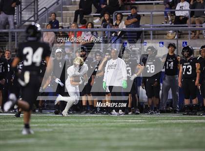 Thumbnail 2 in Notre Dame (SO) @ Servite photogallery.