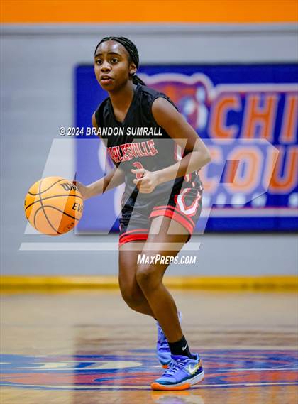 Thumbnail 2 in Chilton County vs Maplesville (Chilton County Tournament) photogallery.