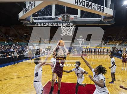 Thumbnail 2 in Mesa Ridge vs Windsor (CHSAA 5A Semifinal) photogallery.