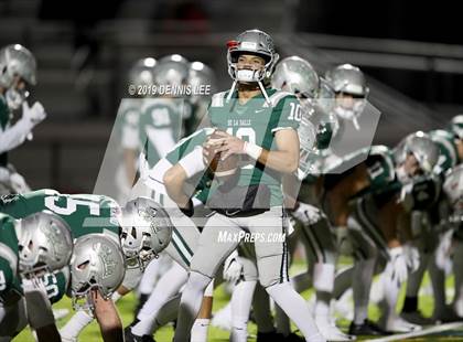 Thumbnail 2 in De La Salle vs. Pittsburg (CIF NCS D1 Final) photogallery.