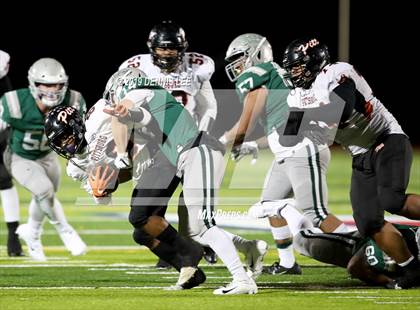 Thumbnail 1 in De La Salle vs. Pittsburg (CIF NCS D1 Final) photogallery.