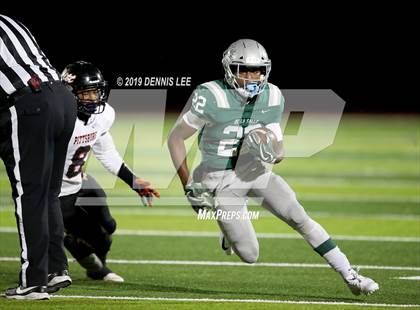 Thumbnail 1 in De La Salle vs. Pittsburg (CIF NCS D1 Final) photogallery.